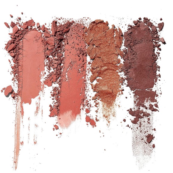 Revlon Colorstay Day To Night Eyeshadow Quad NWT - Picture 3 of 3